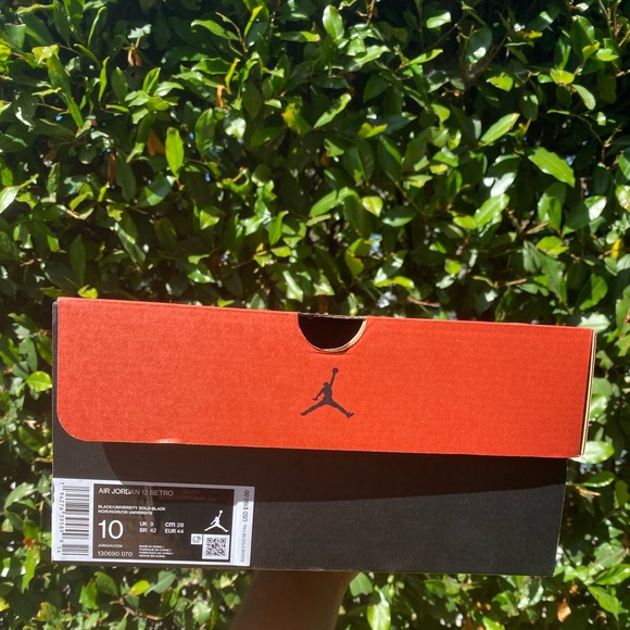 Jordan 12s - Picture 4 of 4
